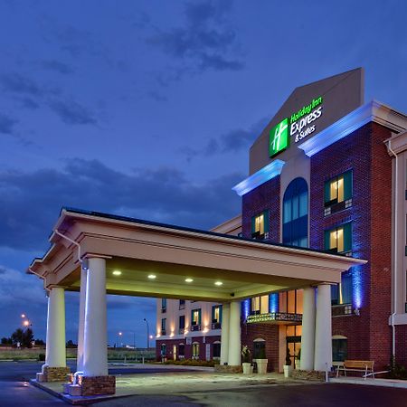 Holiday Inn Express & Suites Medicine Hat, An Ihg Hotel מראה חיצוני תמונה