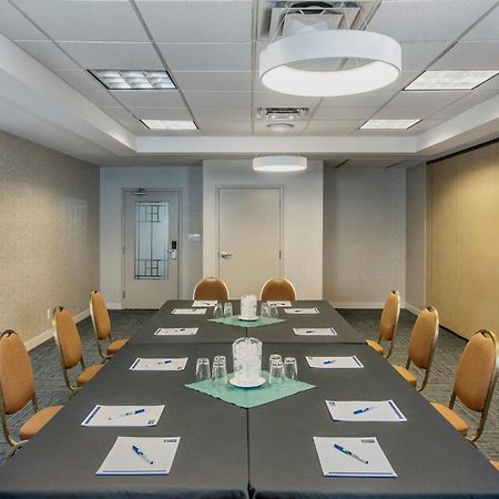 Holiday Inn Express & Suites Medicine Hat By Ihg מראה חיצוני תמונה