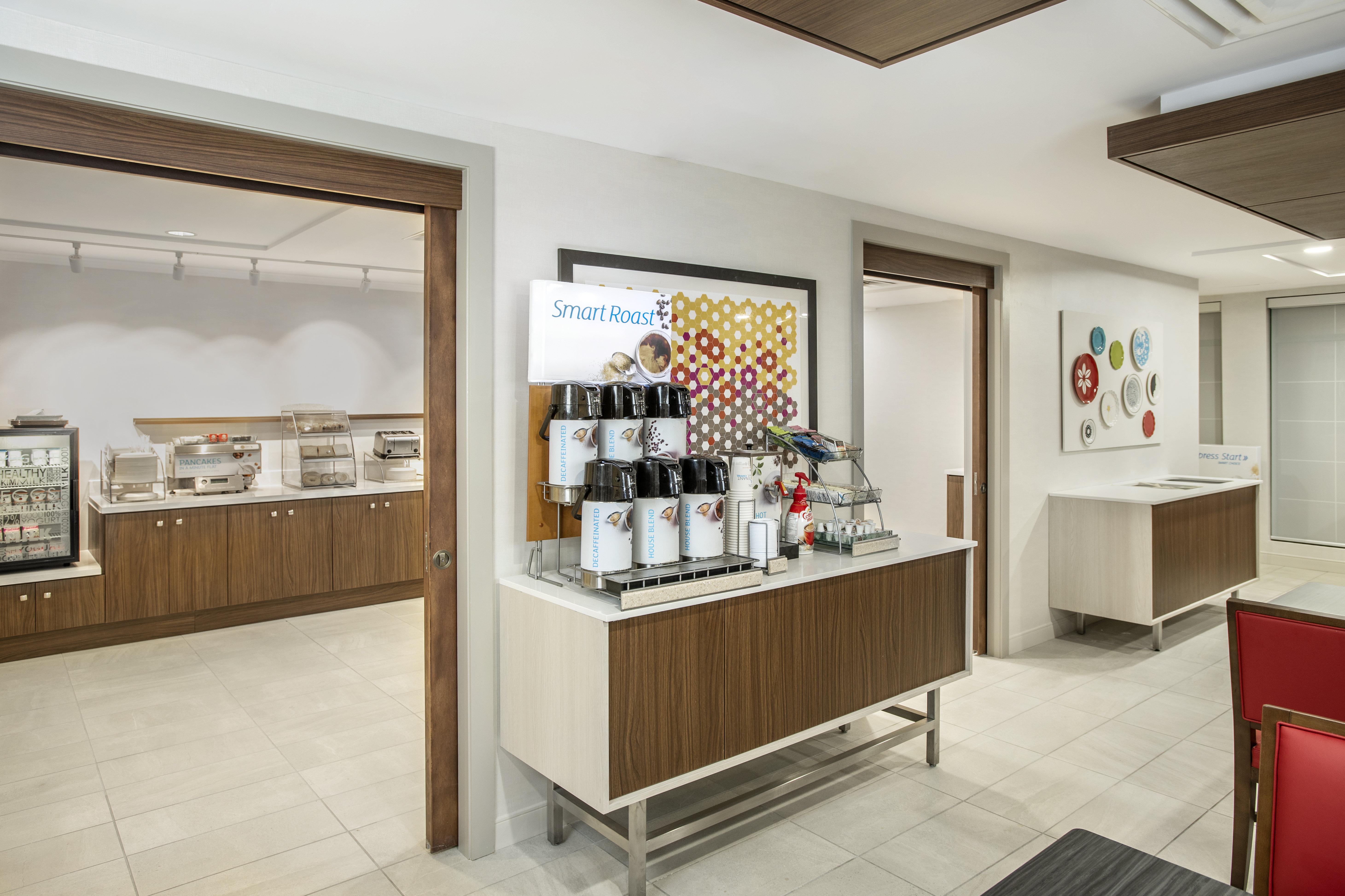 Holiday Inn Express & Suites Medicine Hat By Ihg מראה חיצוני תמונה