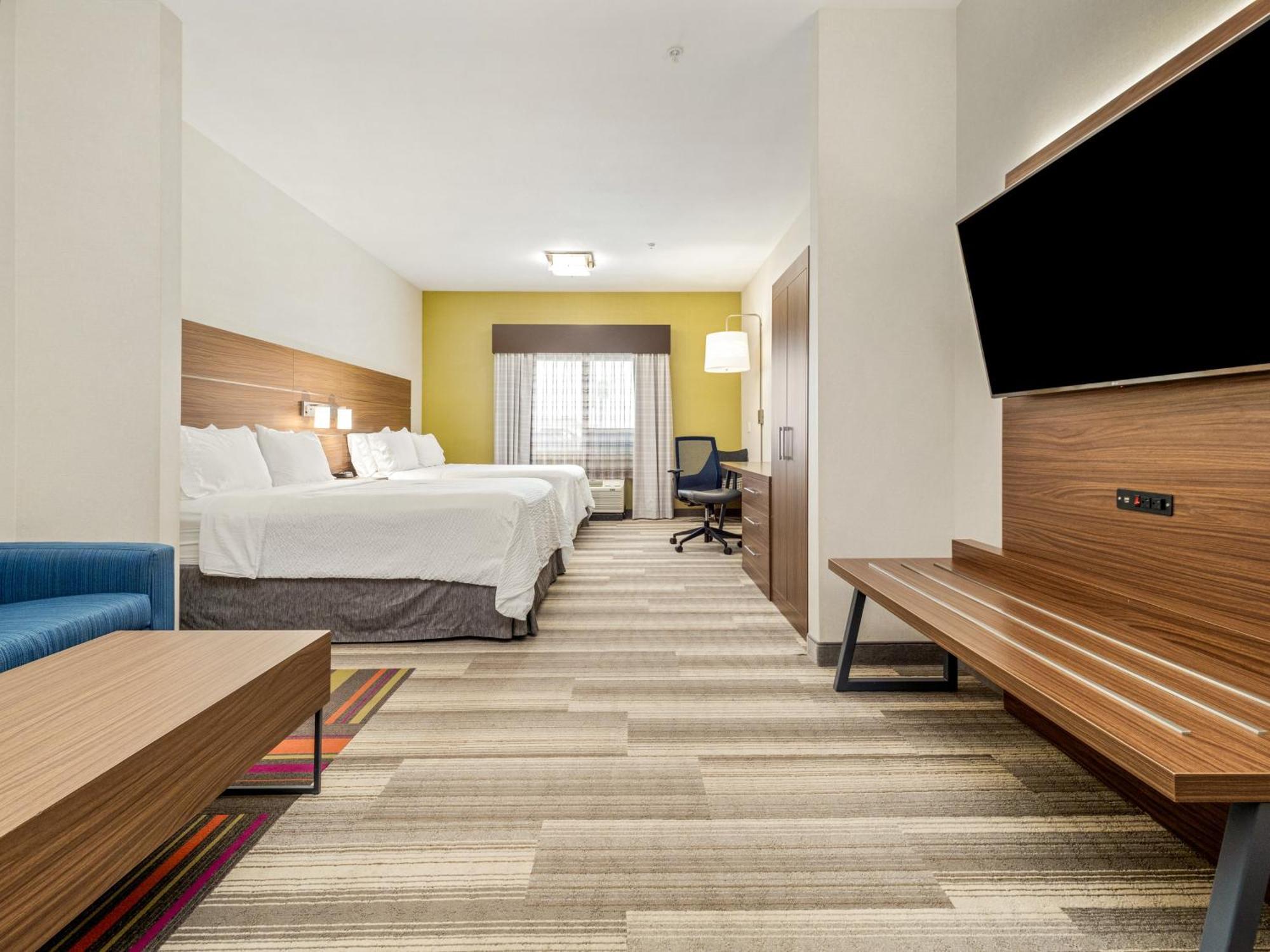 Holiday Inn Express & Suites Medicine Hat By Ihg מראה חיצוני תמונה