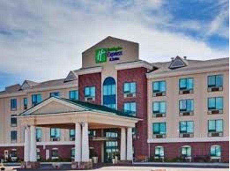 Holiday Inn Express & Suites Medicine Hat, An Ihg Hotel מראה חיצוני תמונה